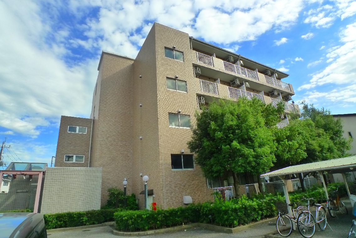 松戸市新松戸7丁目 南流山駅徒歩11分 単身用マンション♪